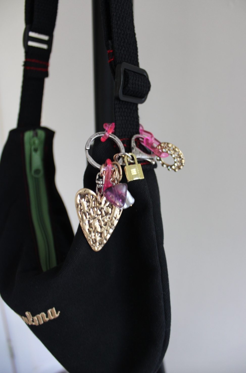 Charm | Big heart - pink chain link - pearl - shell - lock ...