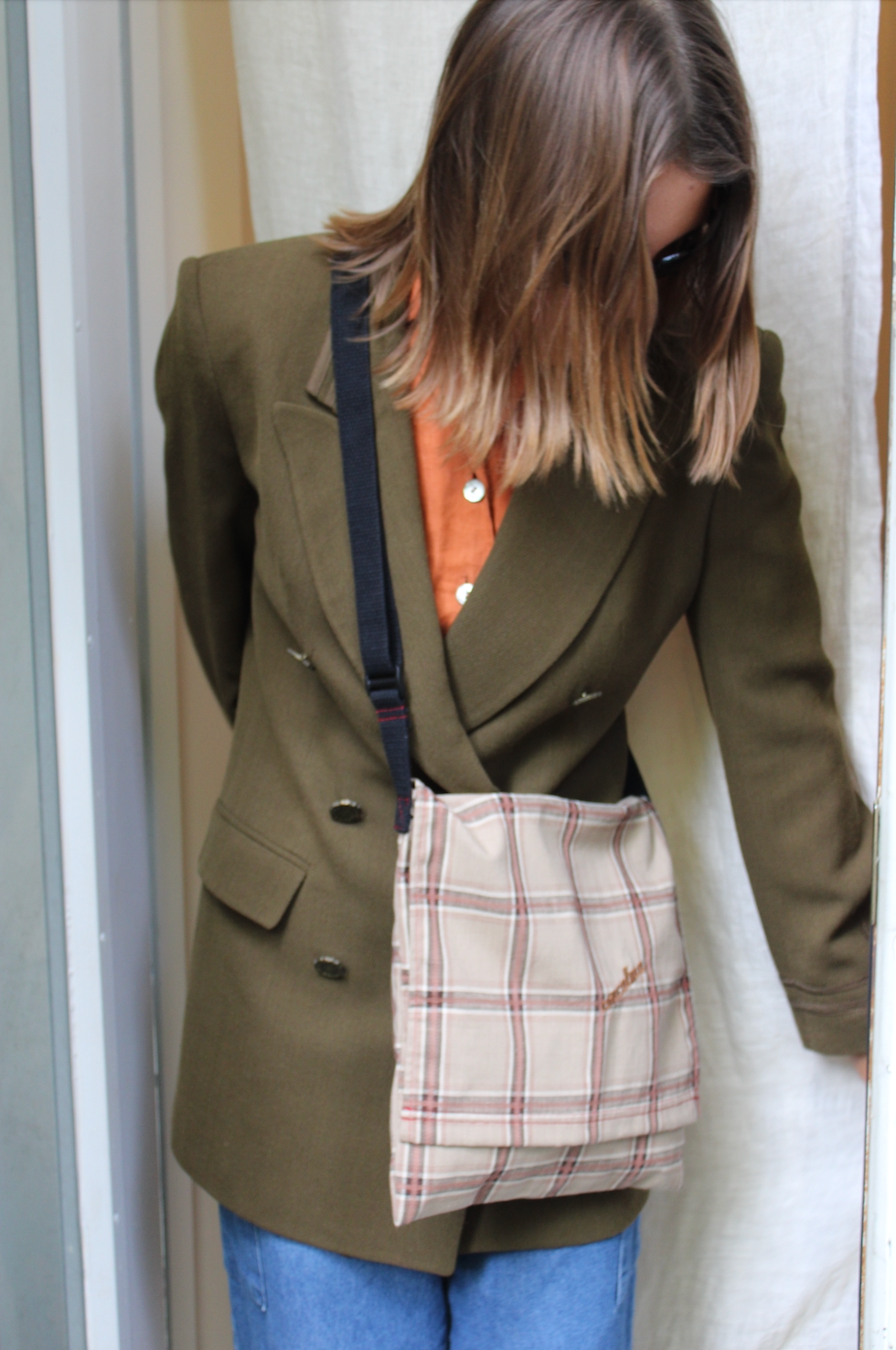 Messenger Adjustable | Plaid Brown