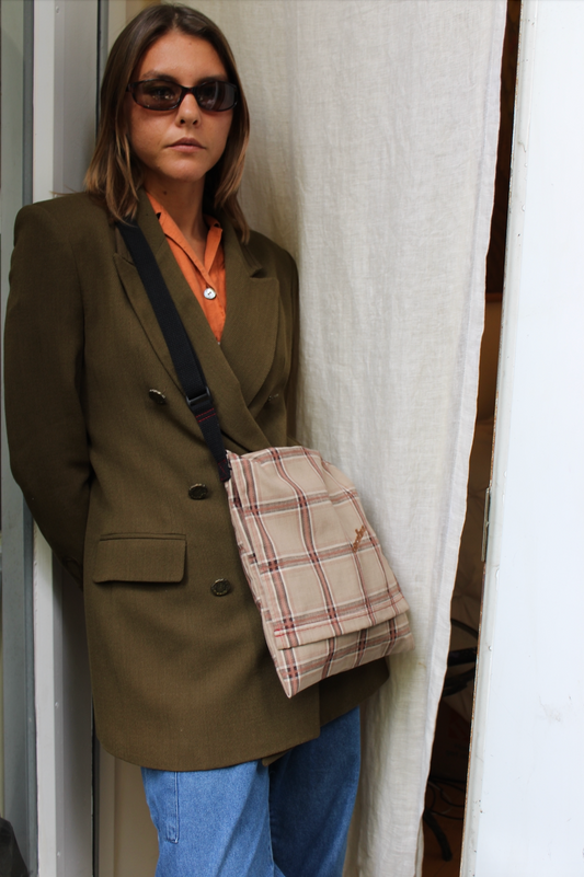 Messenger Adjustable | Plaid Brown