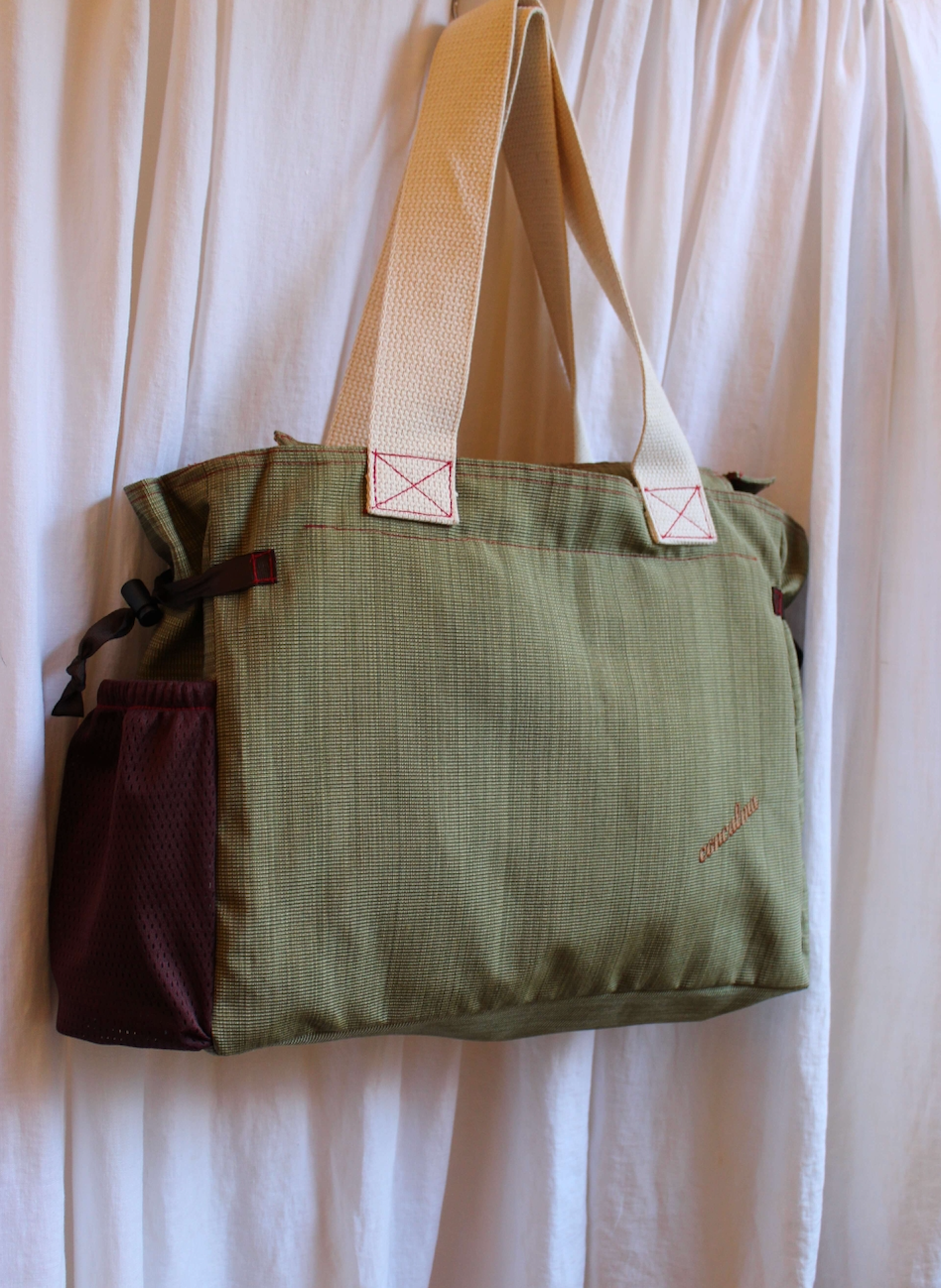 Market | Elegant Olive